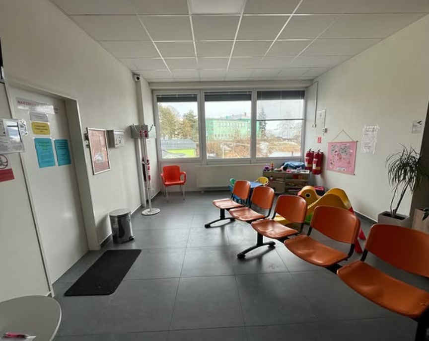 Čakáreň ORL ambulancie s detským kútikom